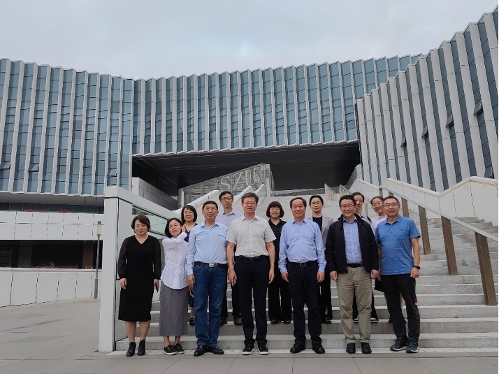 公开信息按发布时间滚动