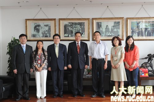对照阅读开云体育官网玩法说明常务副校